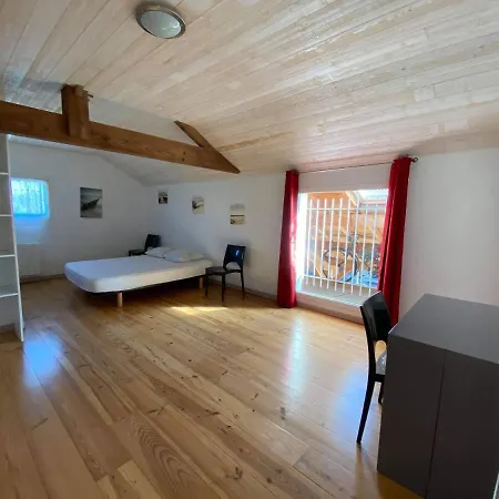 Ensemble De 3 Avec Piscine Chauffee, Esprit Detente Sanguinet
