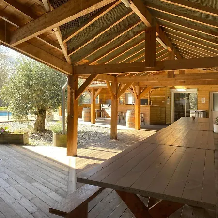 בית נופש Ensemble De 3 Avec Piscine Chauffee, Esprit Detente סנגווינה