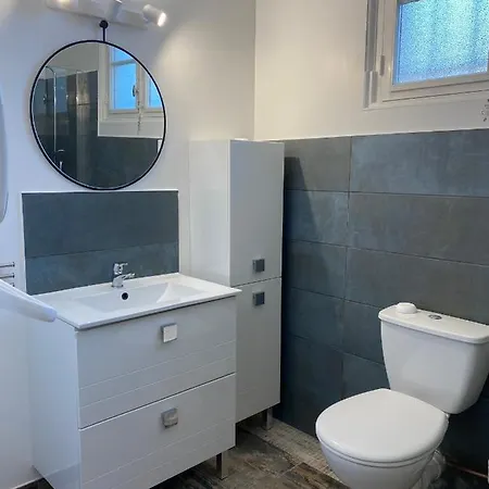 Holiday home Ensemble De 3 Avec Piscine Chauffee, Esprit Detente *